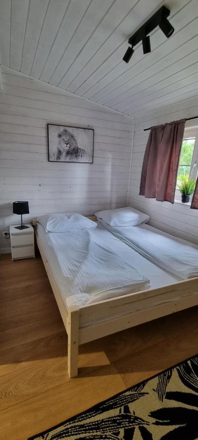 Tatarak Domki Na Mazurach - Apartament Z Duzym Tarasem Nad Jeziorem Walpusz Stare Kiejkuty Exterior photo